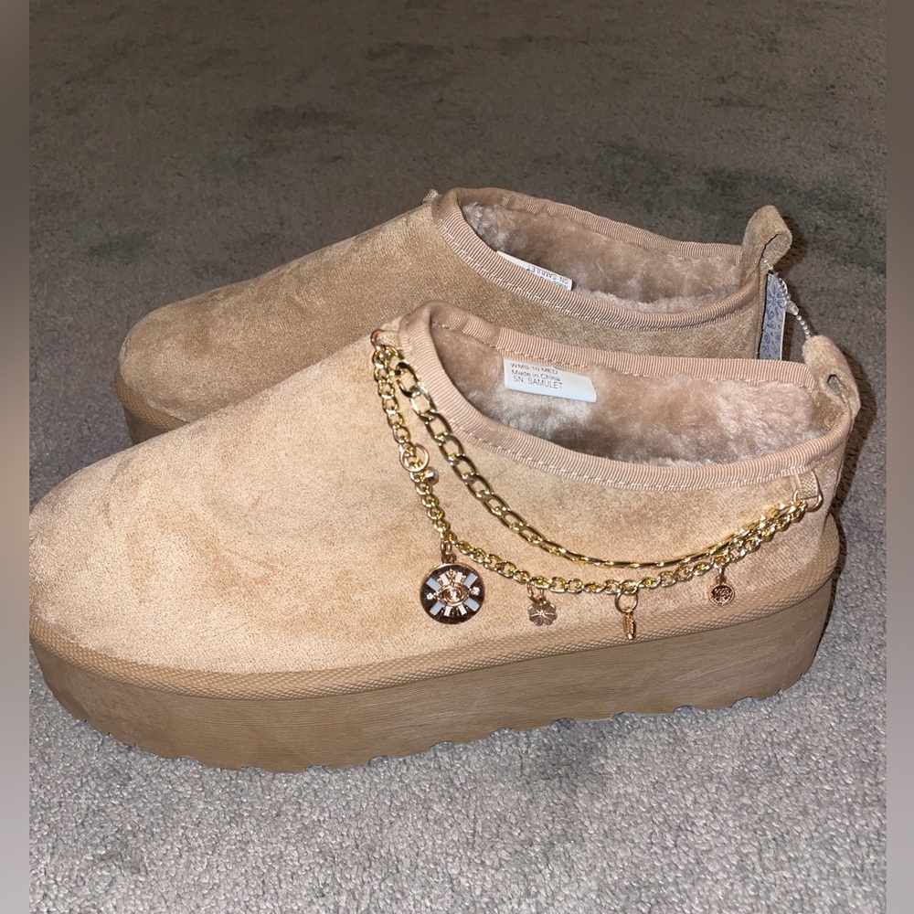 NWT Mudd Platform Ankle Faux Fur Brown Boots With Gold Chain Jewelry Size 10